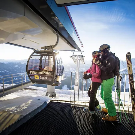 호텔 Zillertal 3*