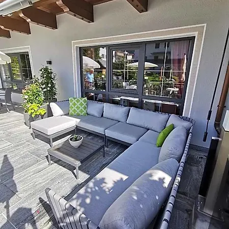 Landhaus Zillertal 3* Fuegen