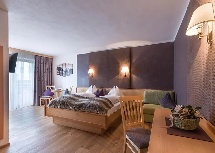 Zillertal מלון פוגן