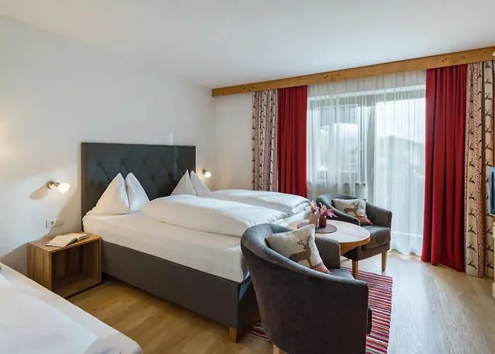 Hotel Landhaus Zillertal 3*