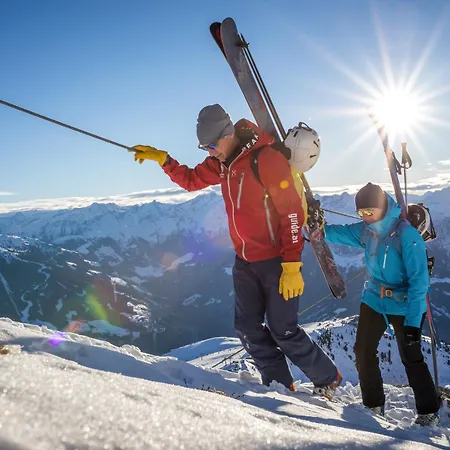 Ξενοδοχείο Zillertal