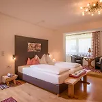 Landhaus Zillertal Hotel