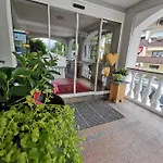 Hotel Landhaus Zillertal 3*