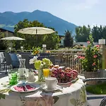 Landhaus Zillertal 3*